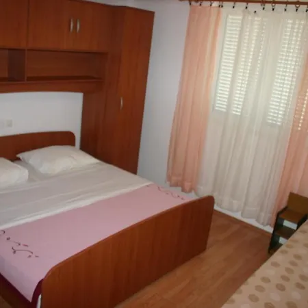Apartment Two-bedroom In Barbat V