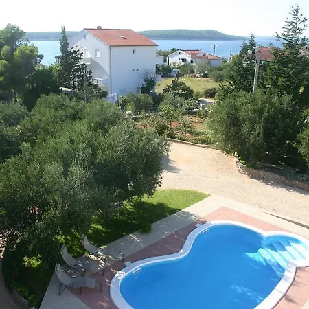 Two-bedroom In Barbat V Apartment